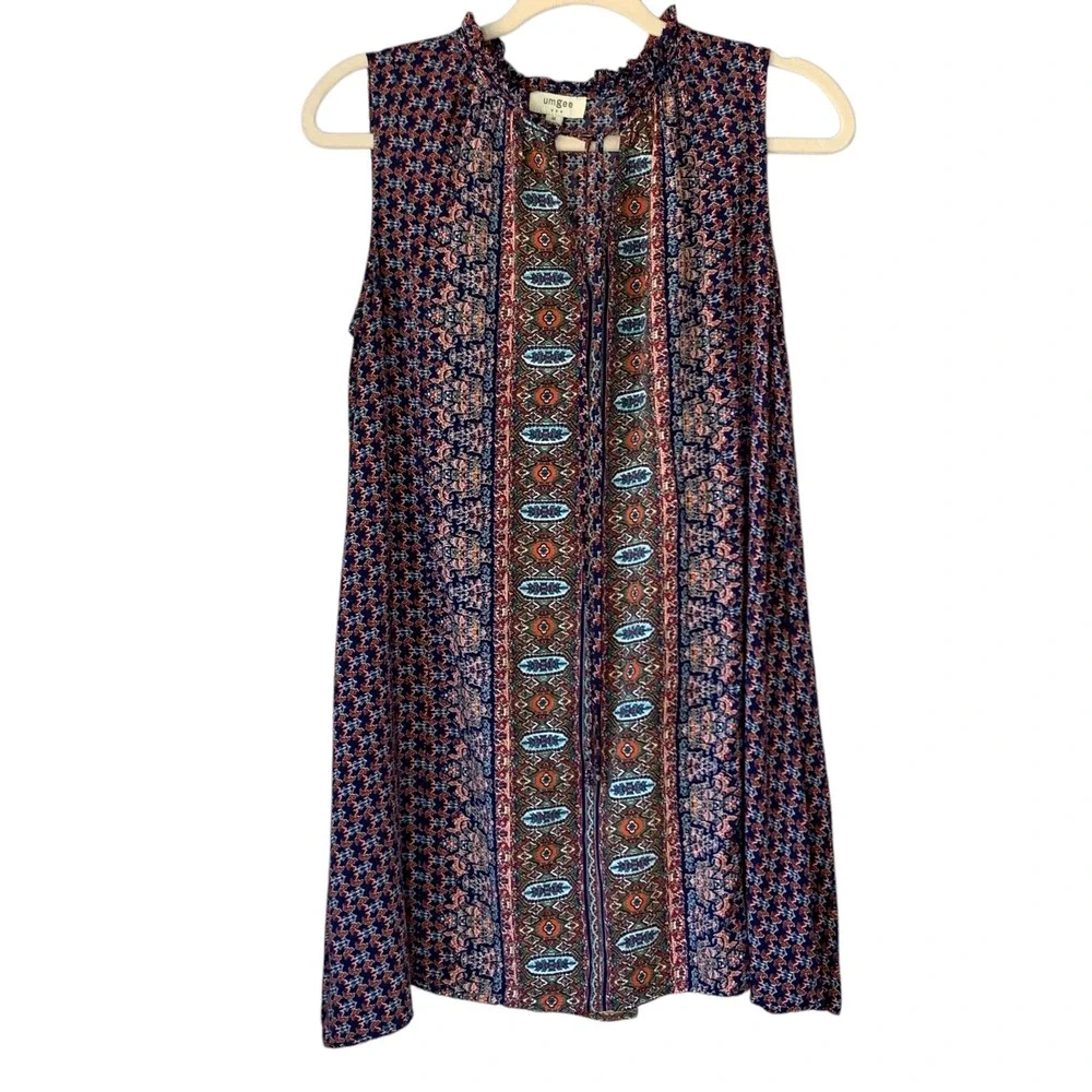 UMGEE navy floral paisley‎ split vneck w tie boho mini dress. Size M